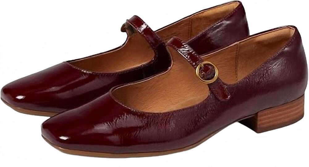 NEW SOFFT women's elsey mary jane shoes in damasco red